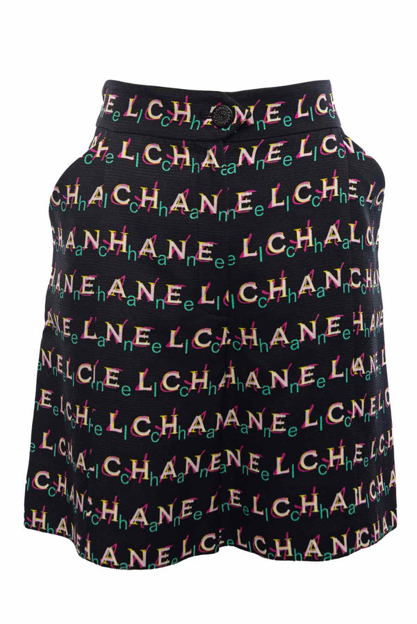 Chanel Size 40 Shorts