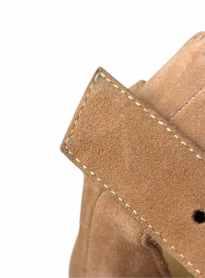 Gianvito Rossi Size 37.5 Suede Sandals