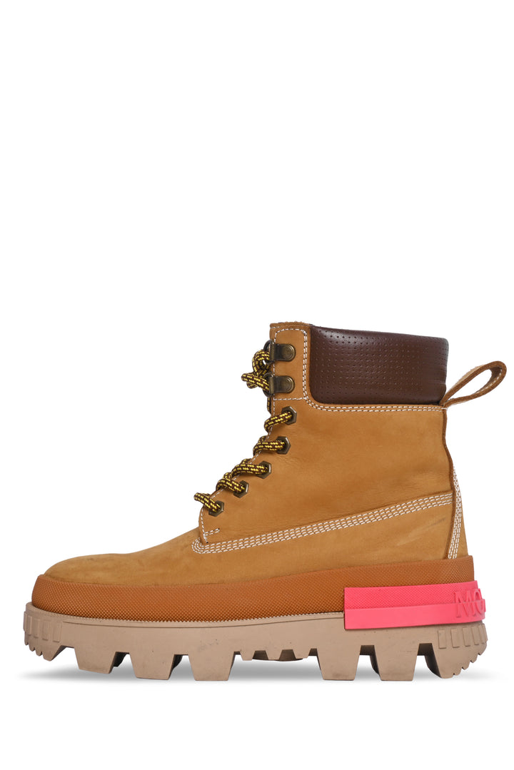 Moncler Size 35 Mon Corp Lace-up Boots