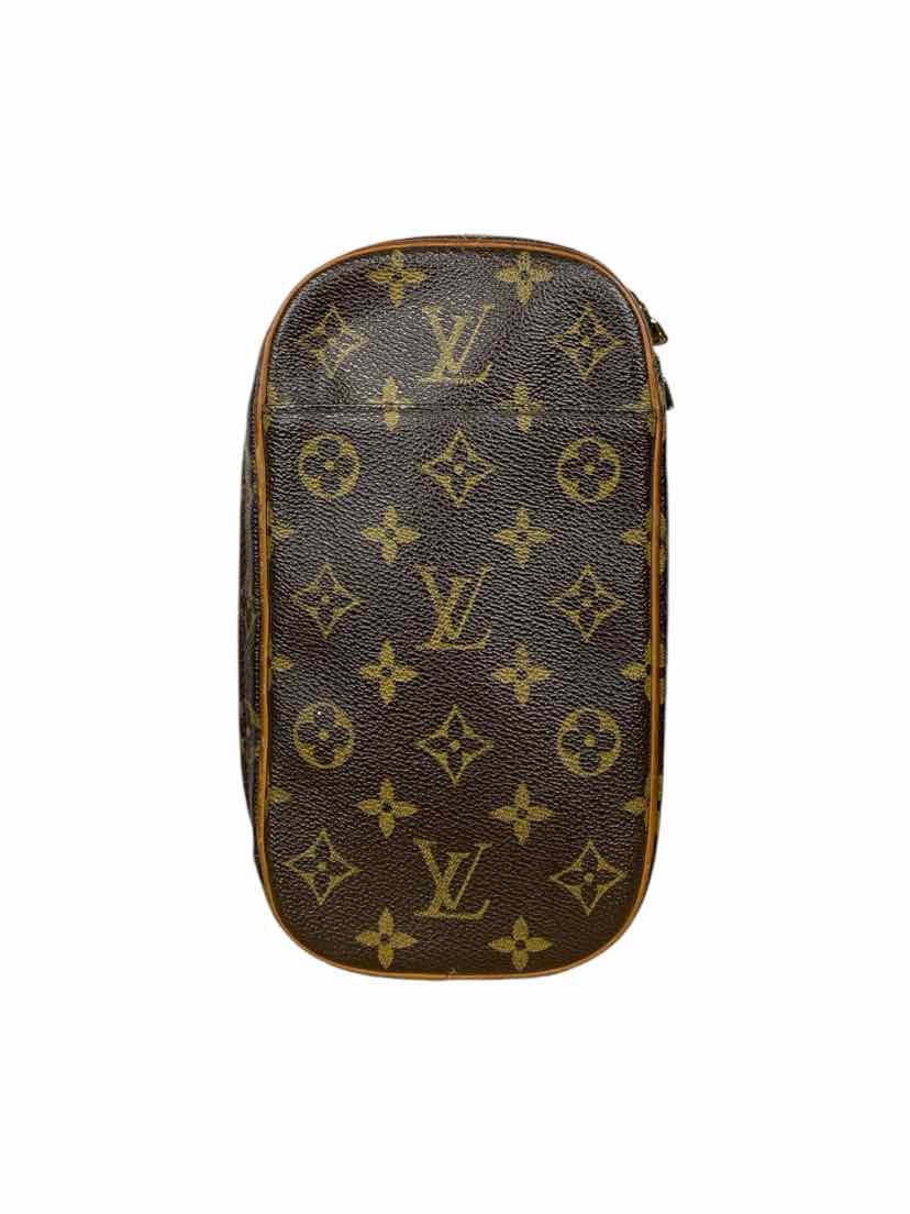 Louis Vuitton Belt Bag