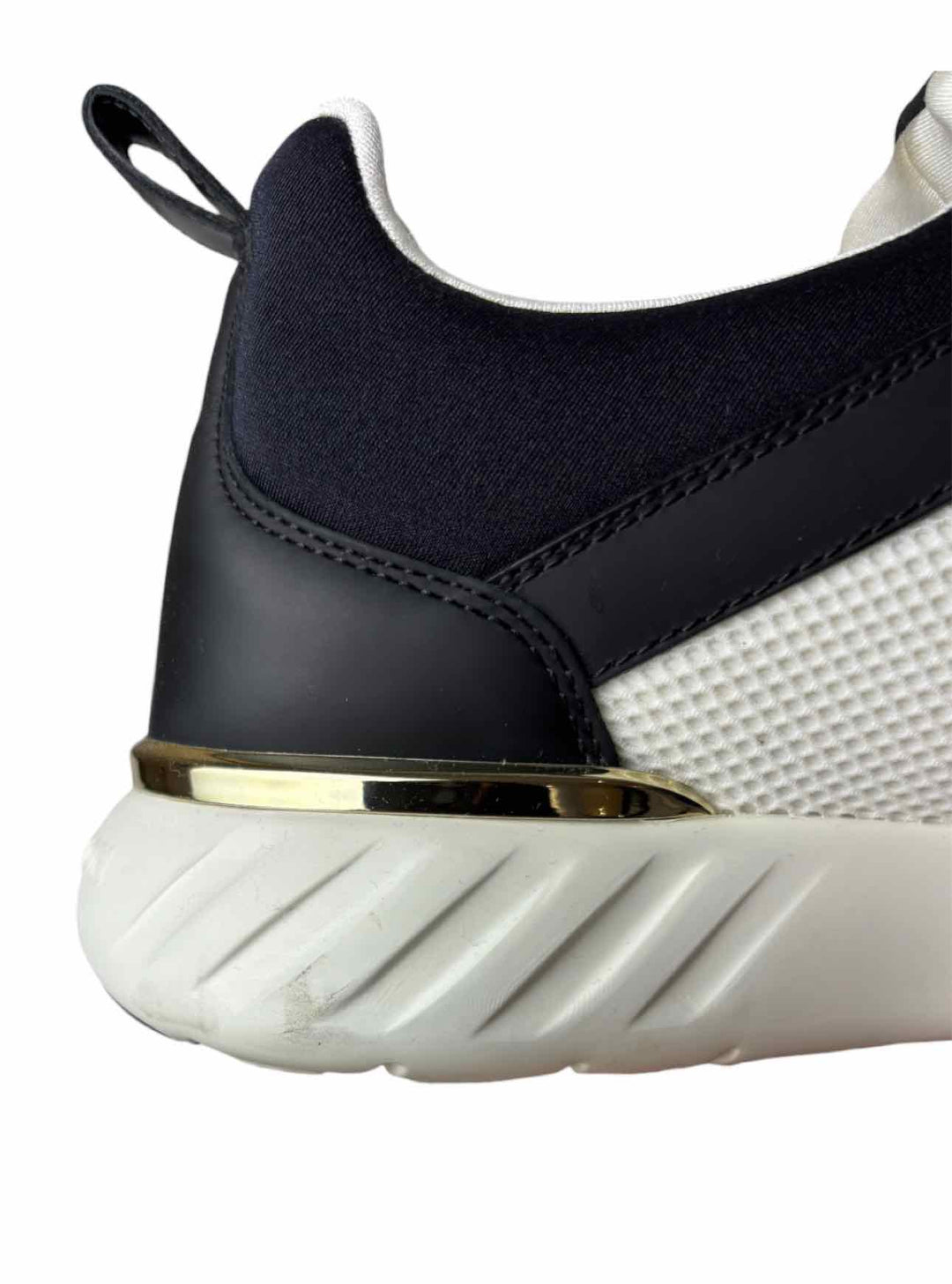 Louis Vuitton Size 38 Aftergame Sneaker