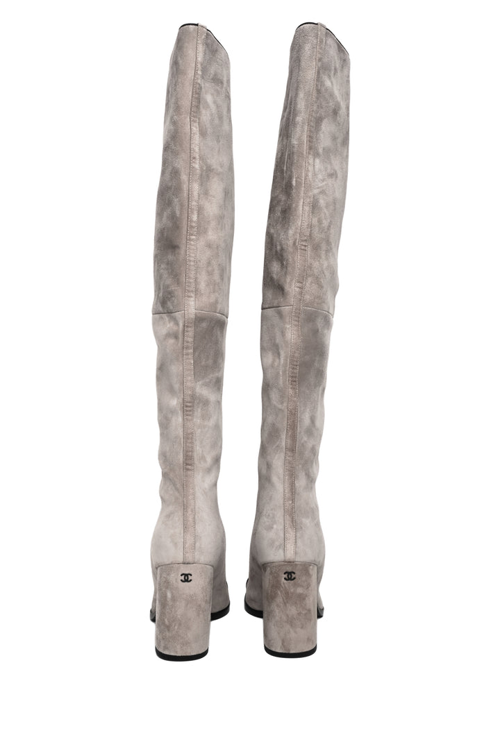 Chanel Size 38.5 Suede Grosgrain Cap Toe Knee High Boots