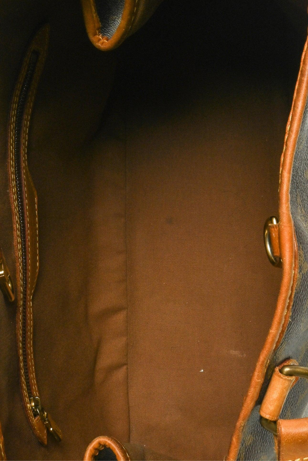 Louis Vuitton 2008 Batignolles Horizontal Tote