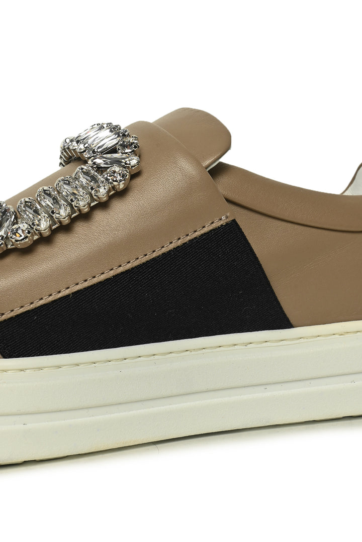 Roger Vivier Size 35 Leather Crystal Buckle Slip On Sneaker