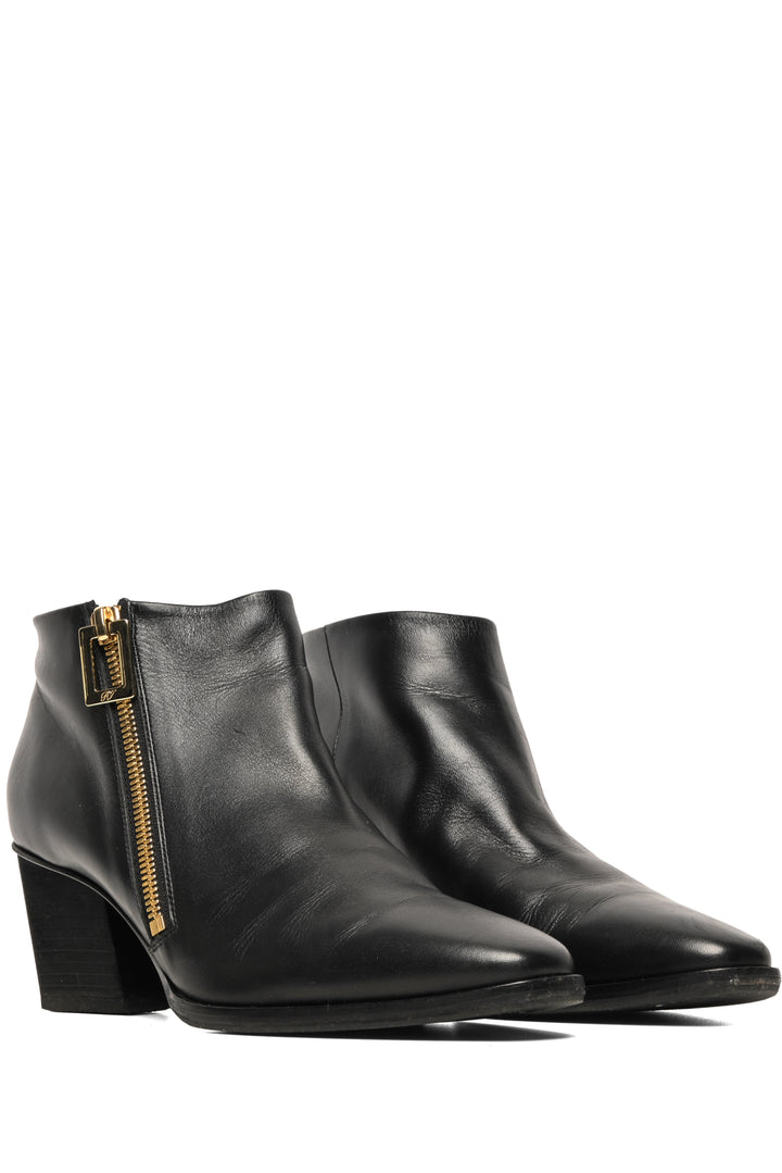 Roger Vivier Size 39 Leather Ankle Boots