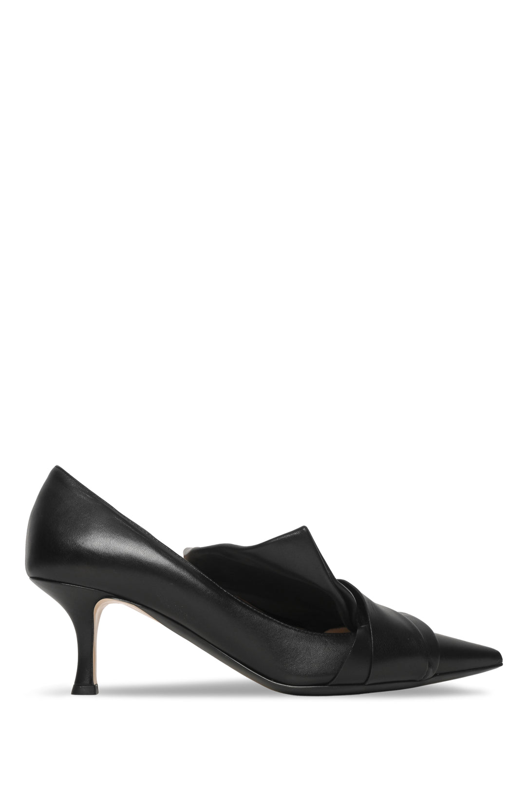 No. 21 Size 39 Knotted Leather Pumps