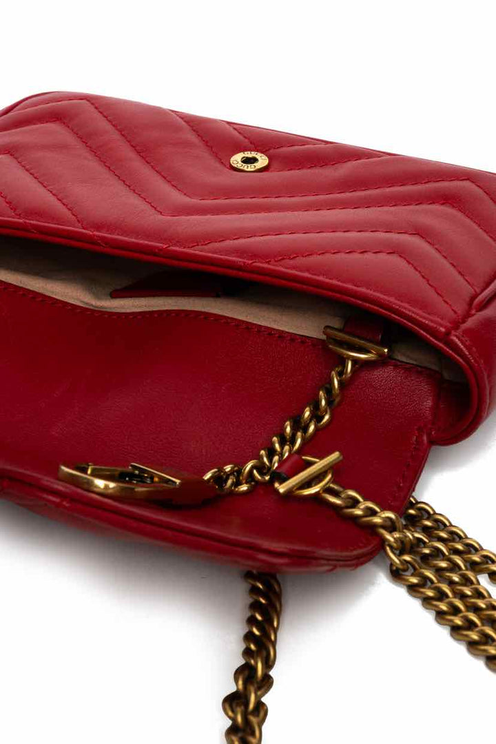 Gucci GG Marmont Super Mini Crossbody