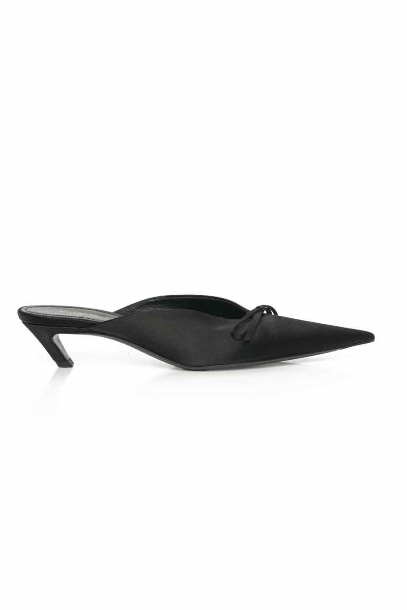 Balenciaga Size 36 Satin Knife Bow Pumps