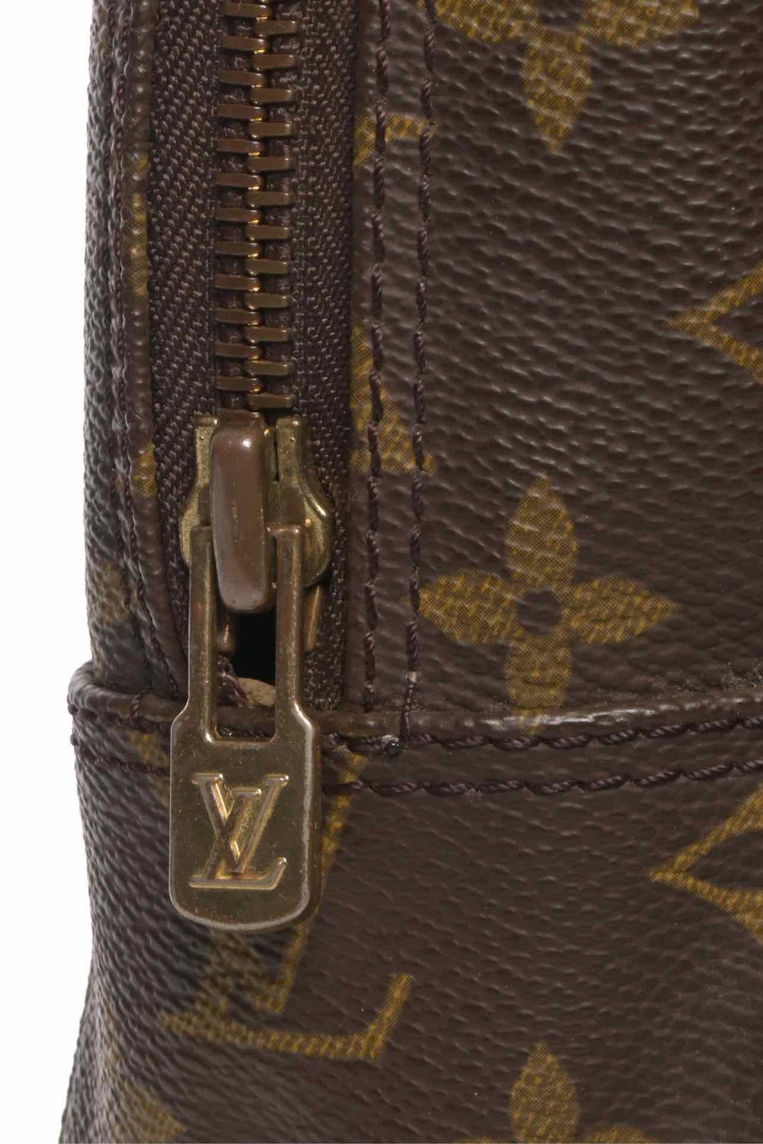 Louis Vuitton 1990 Monogram Trousse Toilette 28