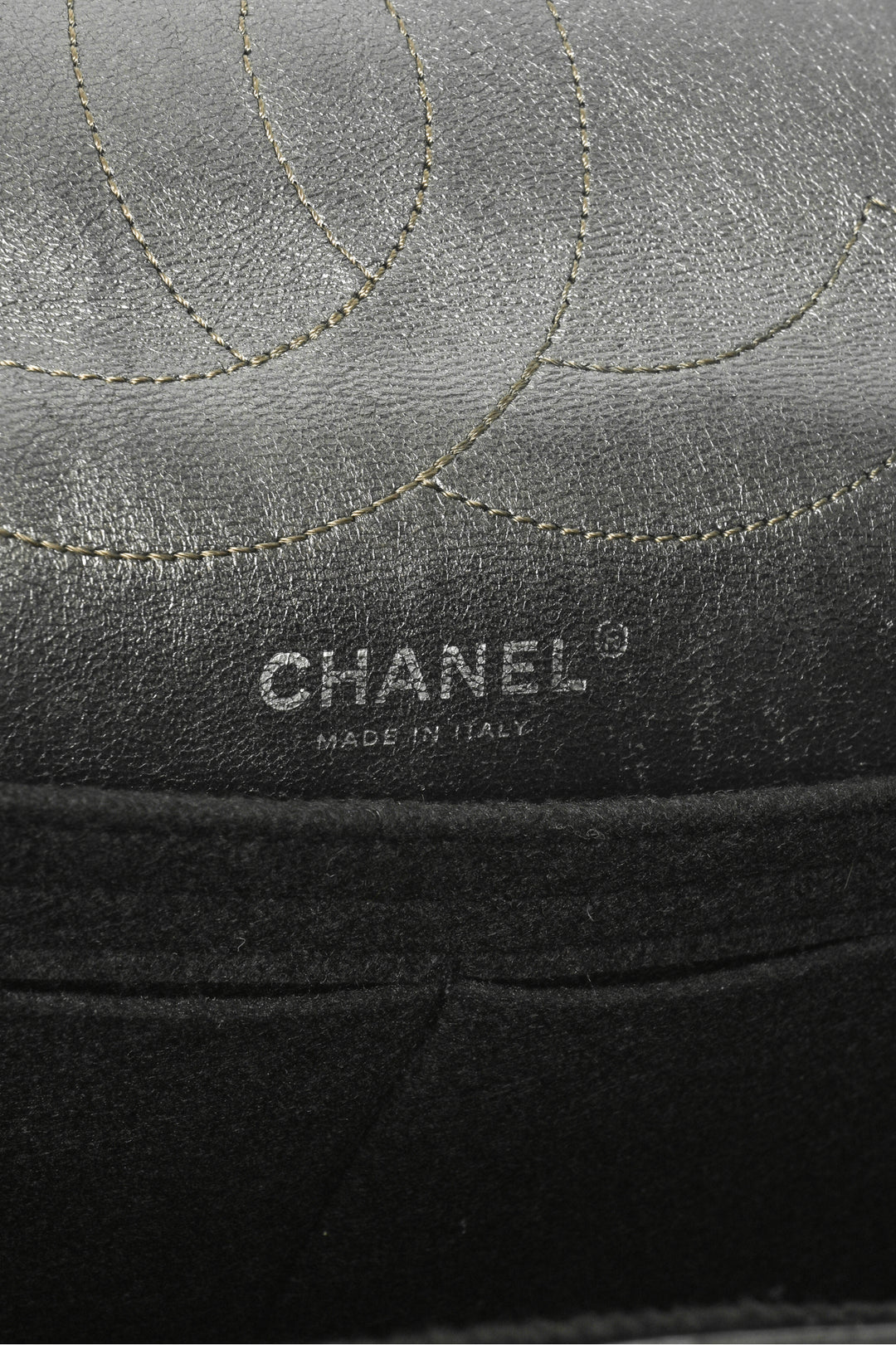 Chanel 2008-2009 Quilted Aged Calfskin 2.55 Reissue Flap Shoulder Bag