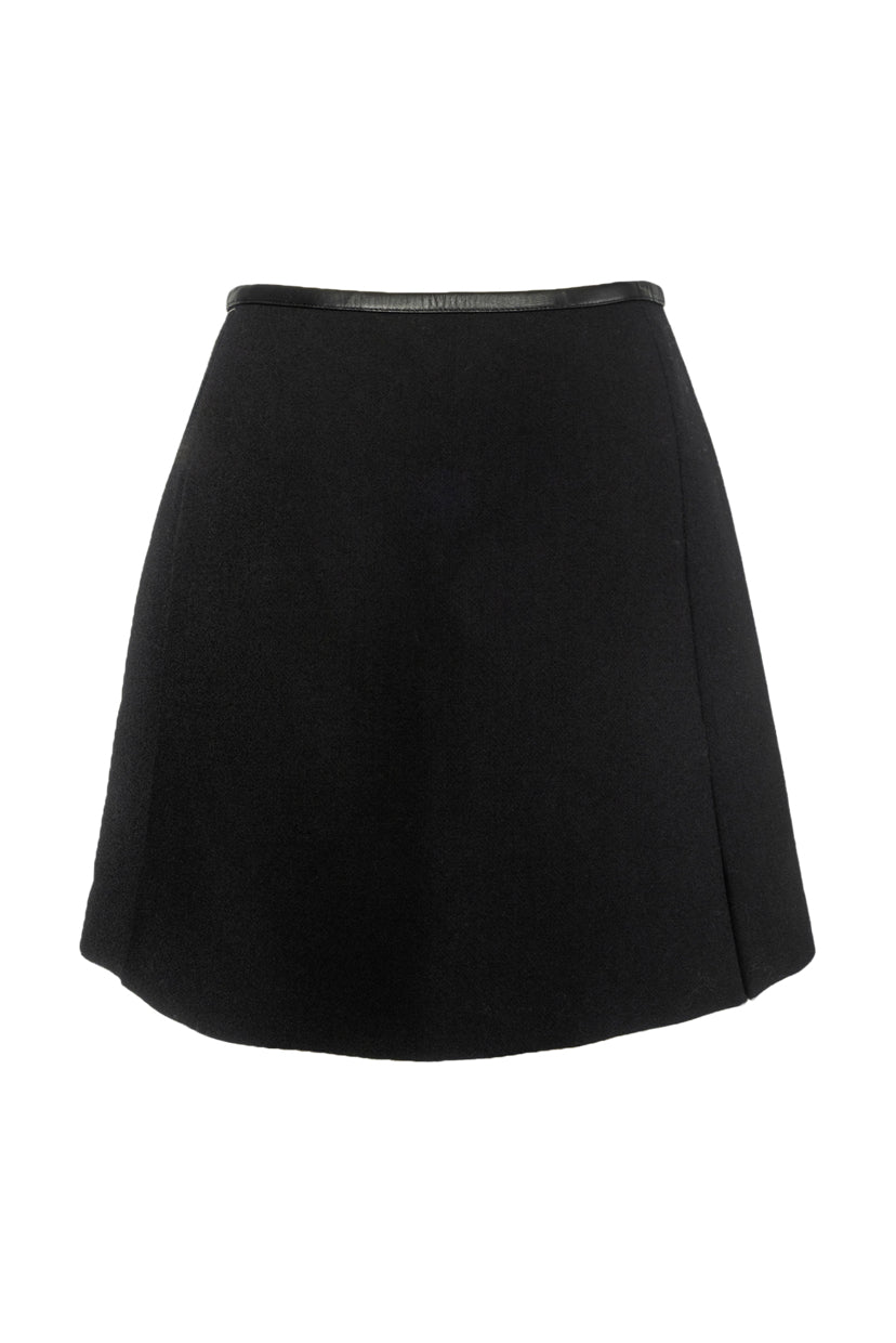 Louis Vuitton Size 38 Buckle Mini Skirt