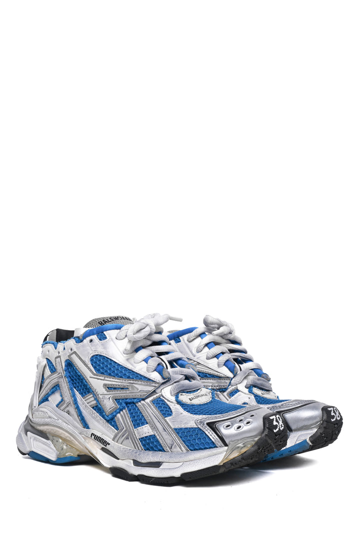 Balenciaga Size 38 Runner Sneaker