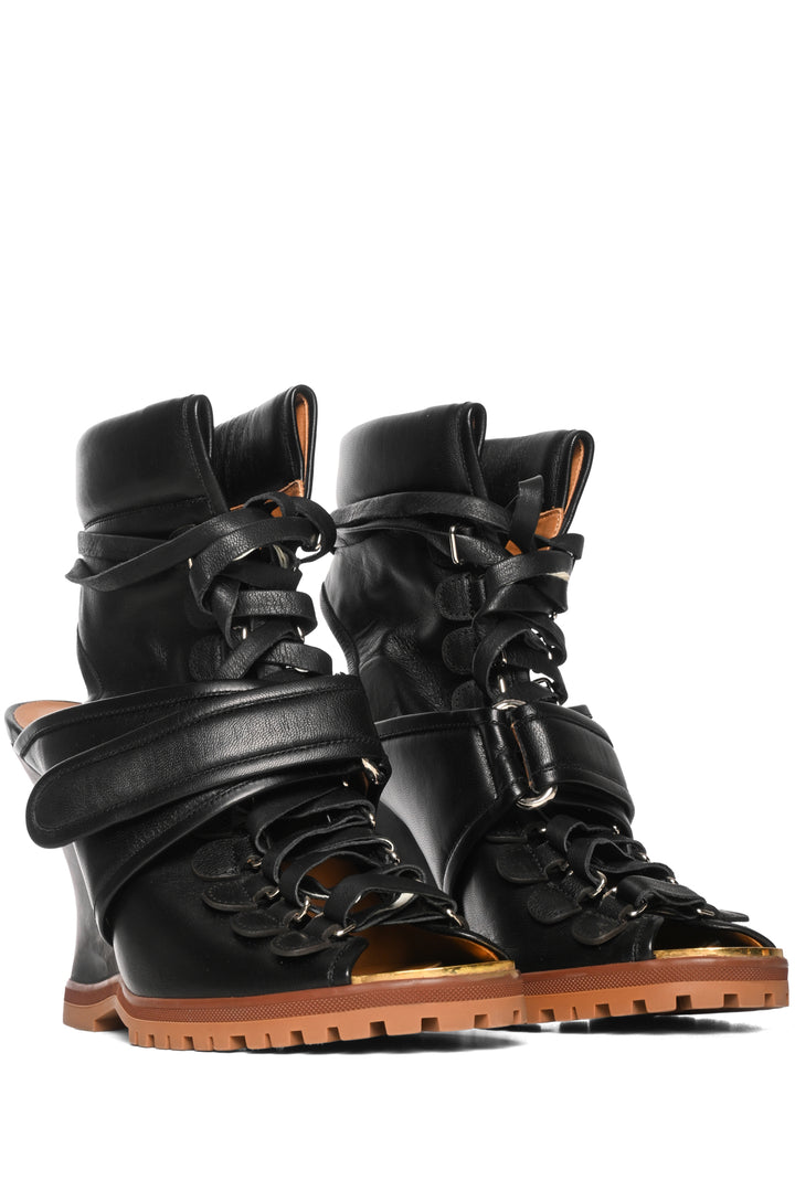 Chloe Size 38.5 River Open Toe Wedges
