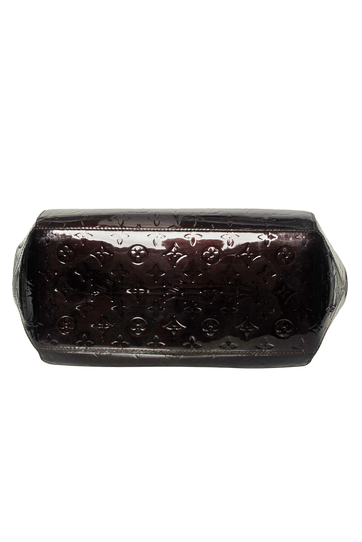 Louis Vuitton 2010 Amarante Monogram Vernis Sherwood GM Purse