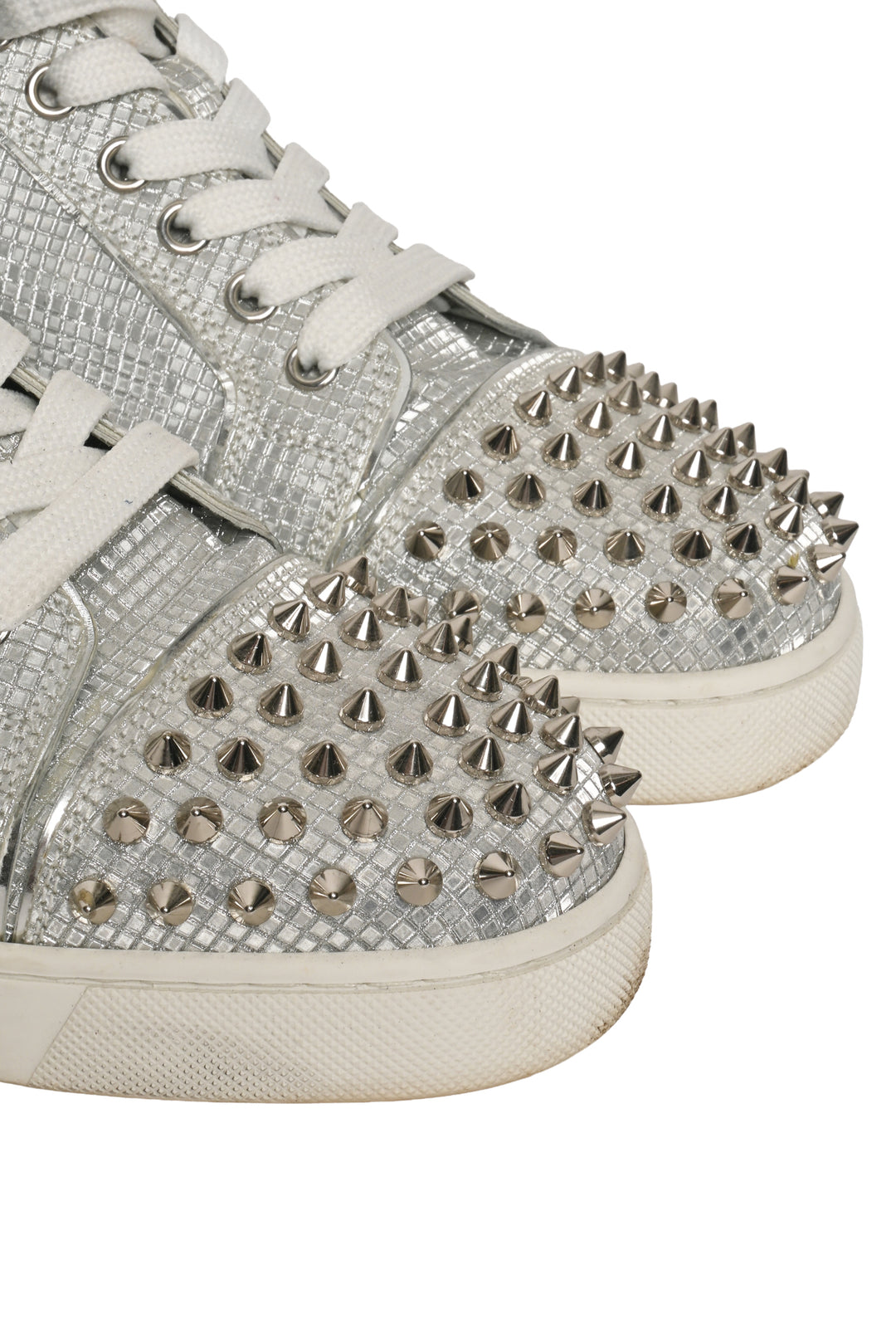 Christian Louboutin Size 40 Silver Mirrored & Studded Vieira 2 Sneaker