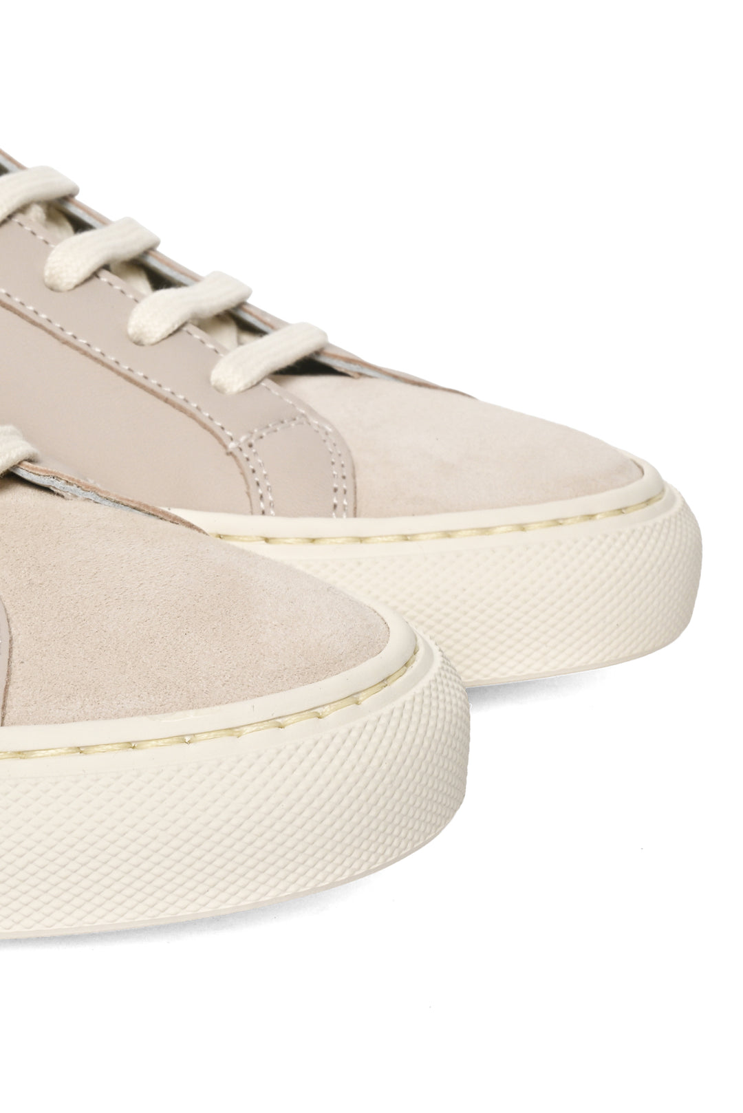 Common Projects Size 37 Achilles Low Sneaker
