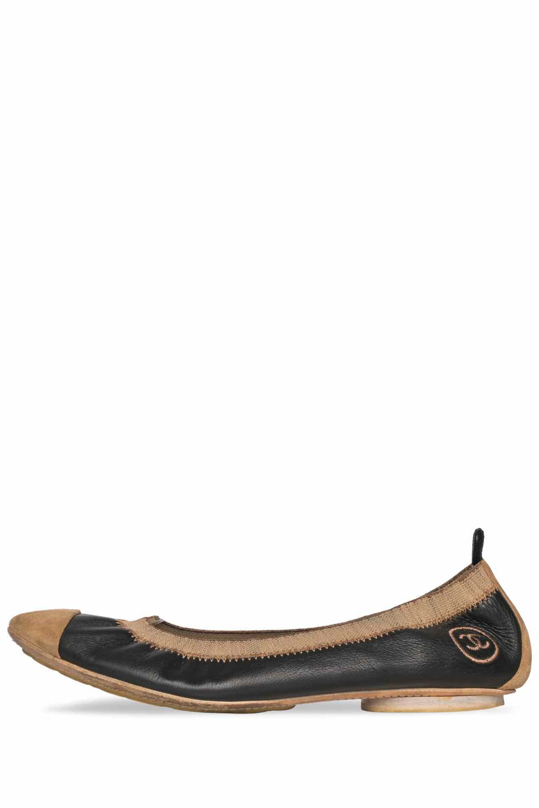 Chanel Size 39.5 Leather & Suede Ballet Flats