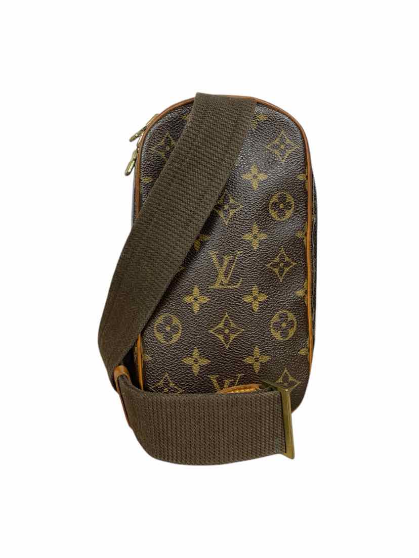 Louis Vuitton Belt Bag