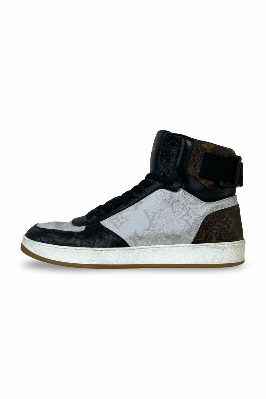 Louis Vuitton Size 38 Men's Sneakers