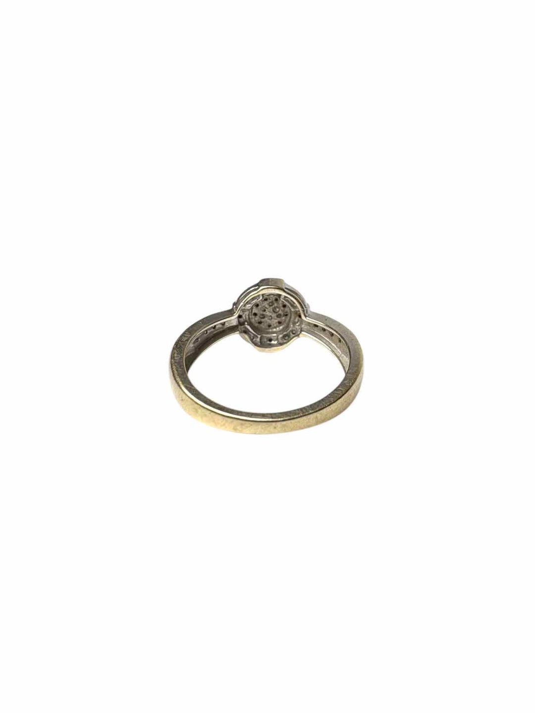 Size 7 19K Diamond Ring
