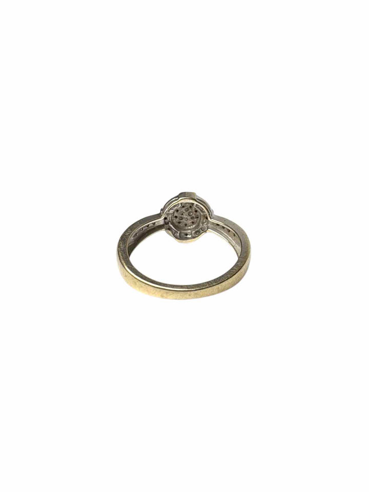 Size 7 19K Diamond Ring
