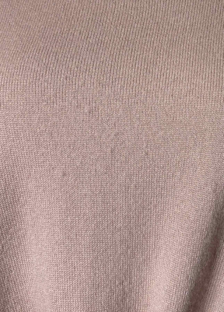 Black Goat Size M Sweater