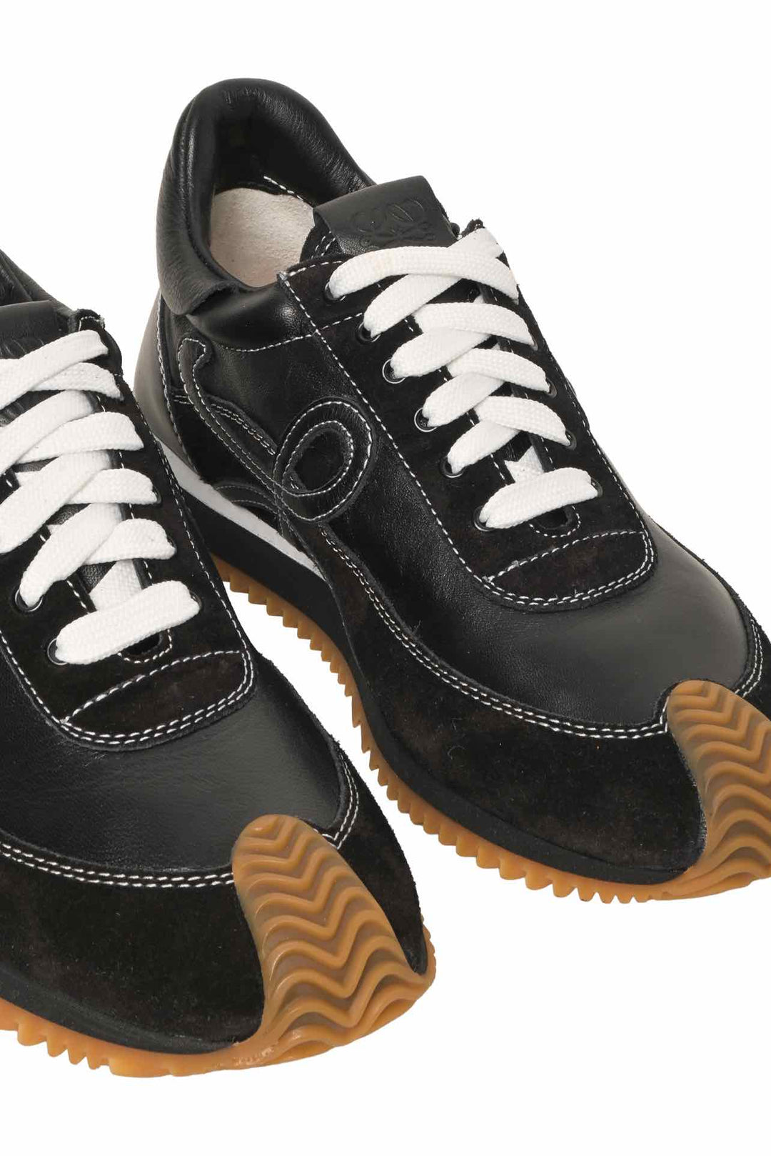 Loewe Size 38 Flow Runners