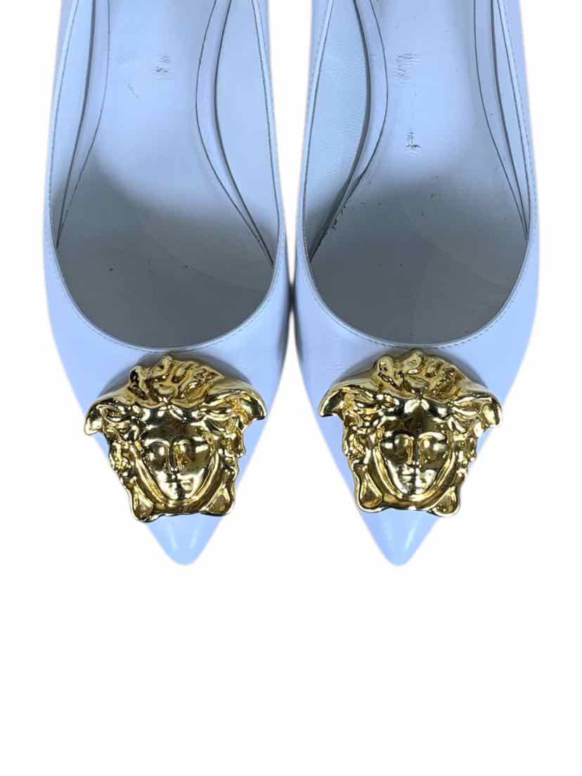 Versace Size 38.5 Flats