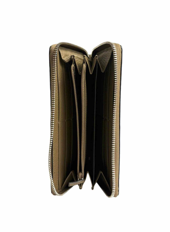 Gucci Jumbo GG Zip-around Long Wallet