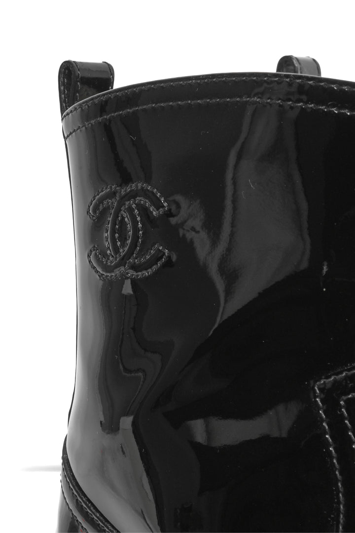 Chanel Size 40 Patent Calfskin Short Ankle Boots