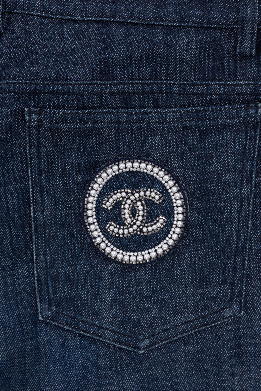 Chanel Size 38 CC Pearl Logo Pocket Jeans