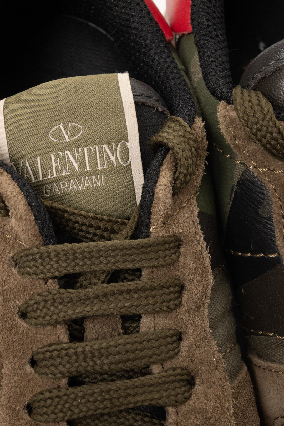 Valentino Size 35 Camo RockrunnerSneaker