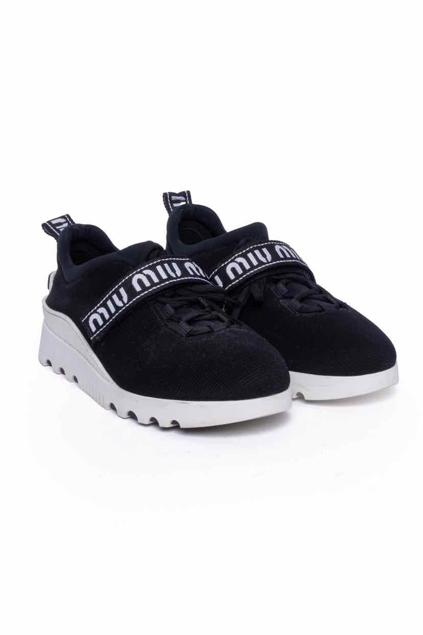 Miu Miu Size 38 Sneaker