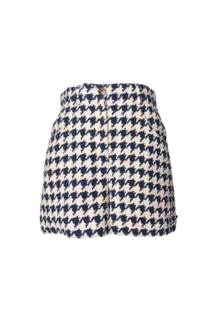 Chanel Size 36 Houndstooth Mini Shorts