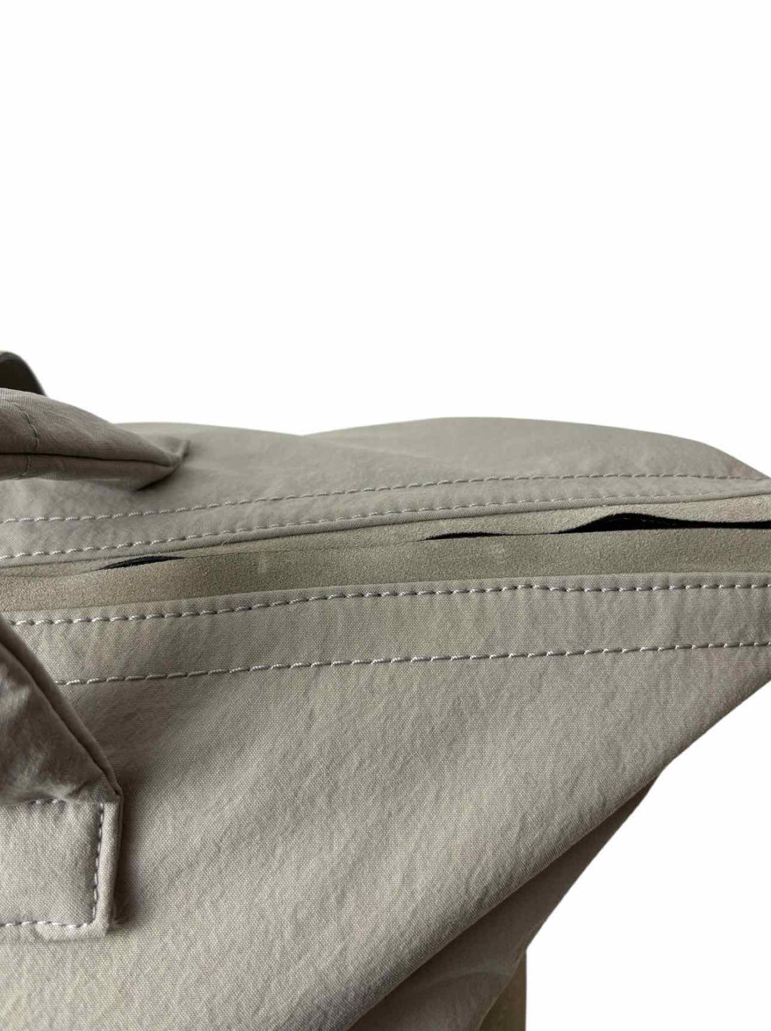 James Perse La Medium Duffle Bags