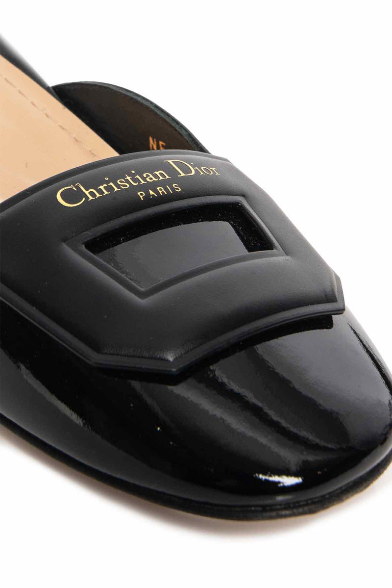 Christian Dior Size 38 Patent Leather Slingback Pumps