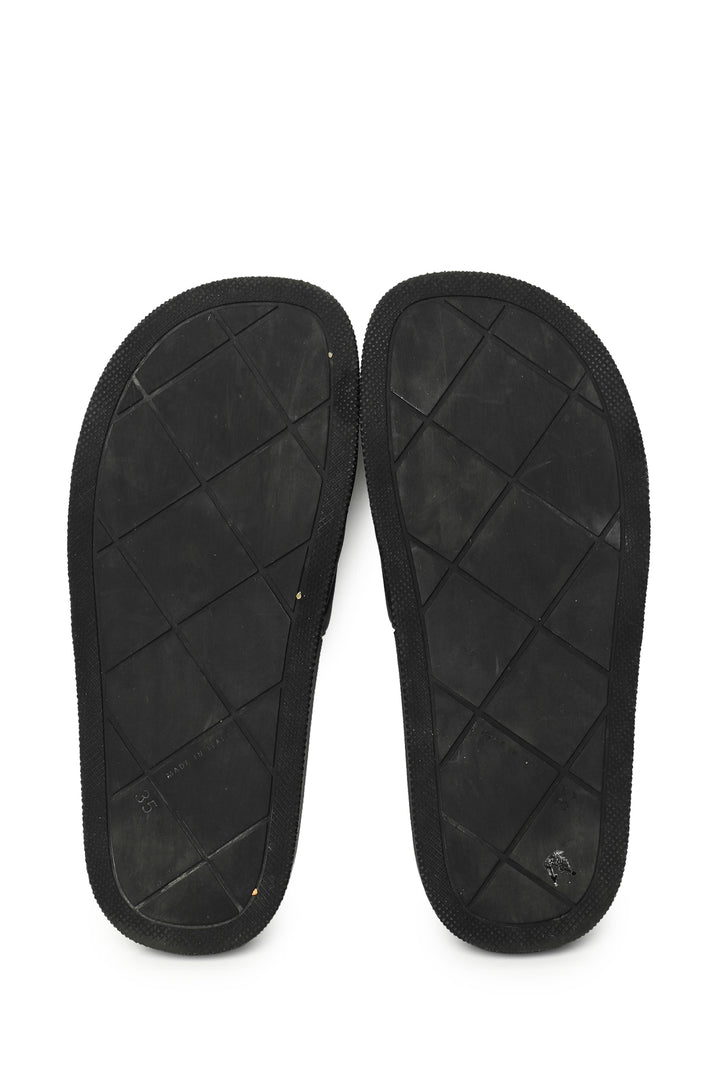 Bottega Veneta Size 35 Quilted Slide Sandals