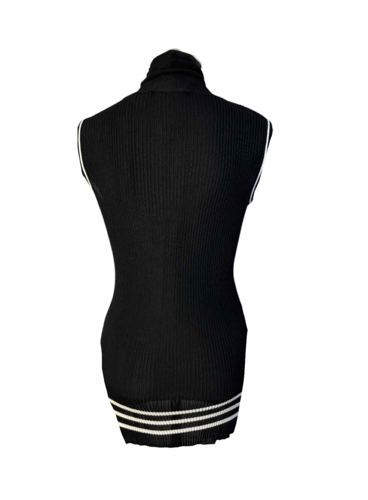 Dolce & Gabbana Size 44 Sleeveless Ribbed Sweater Set