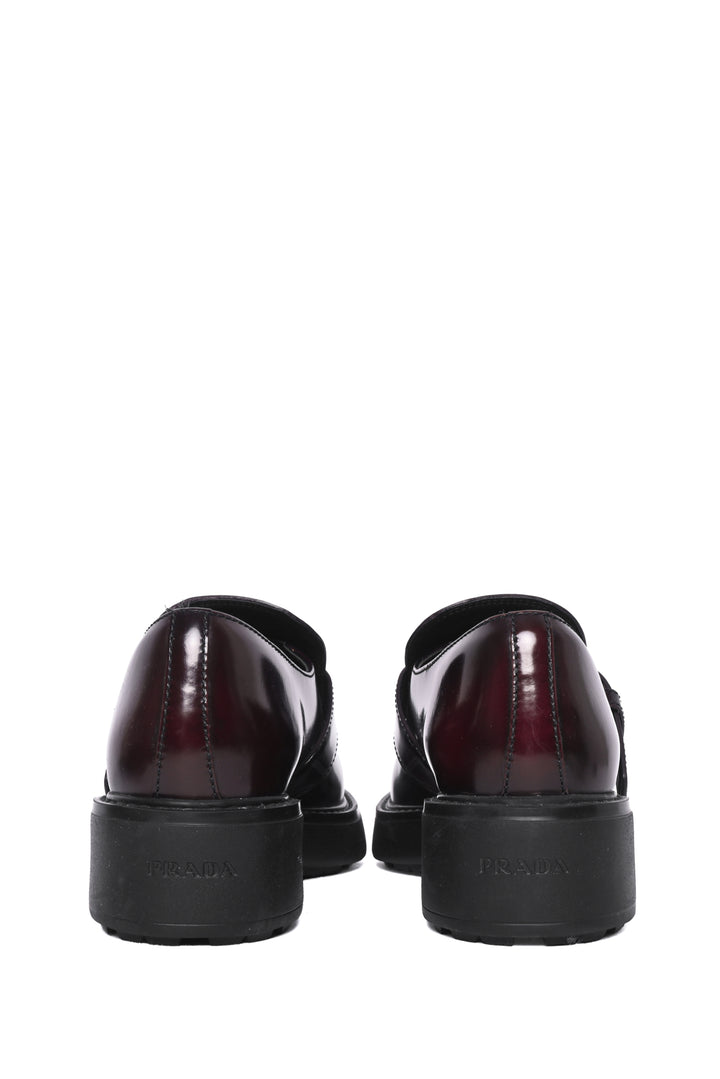 Prada Size 38 Buckle Detail Loafers