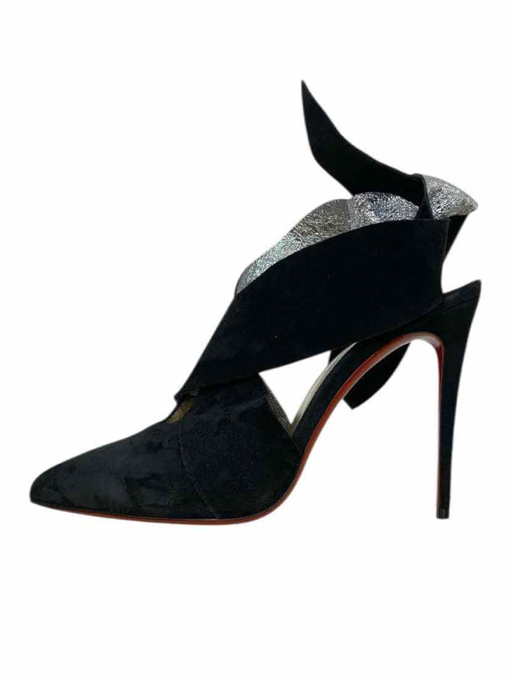 Christian Louboutin Size 39.5 Pumps