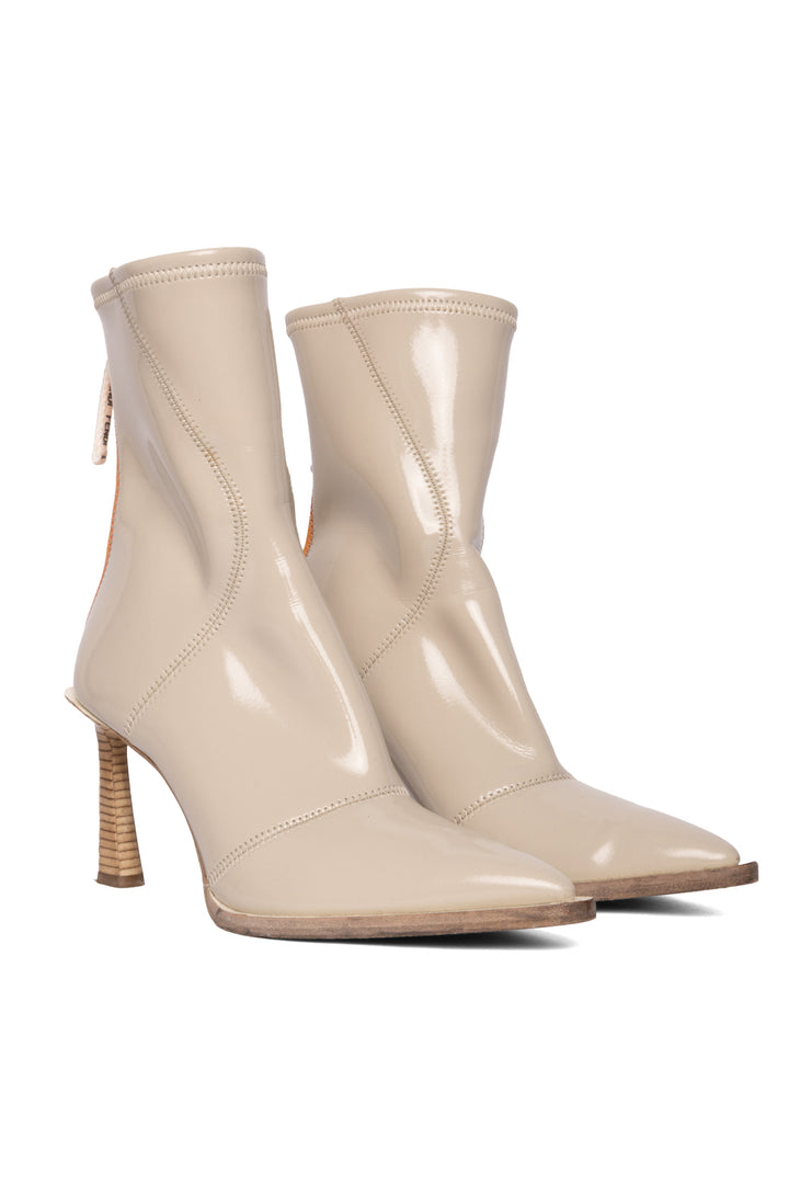 Fendi Size 38.5 Patent Leather Sock Ankle Boots