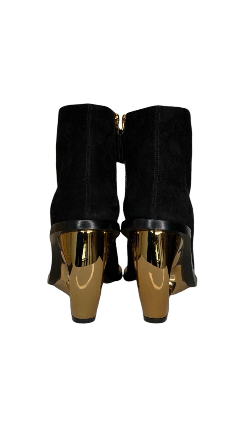 Alexander Mcqueen Size 37.5 Ankle Boots