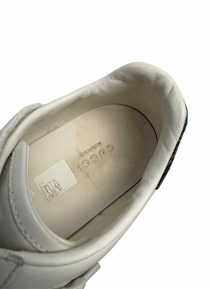 Gucci Size 38 Ace Leather Sneaker