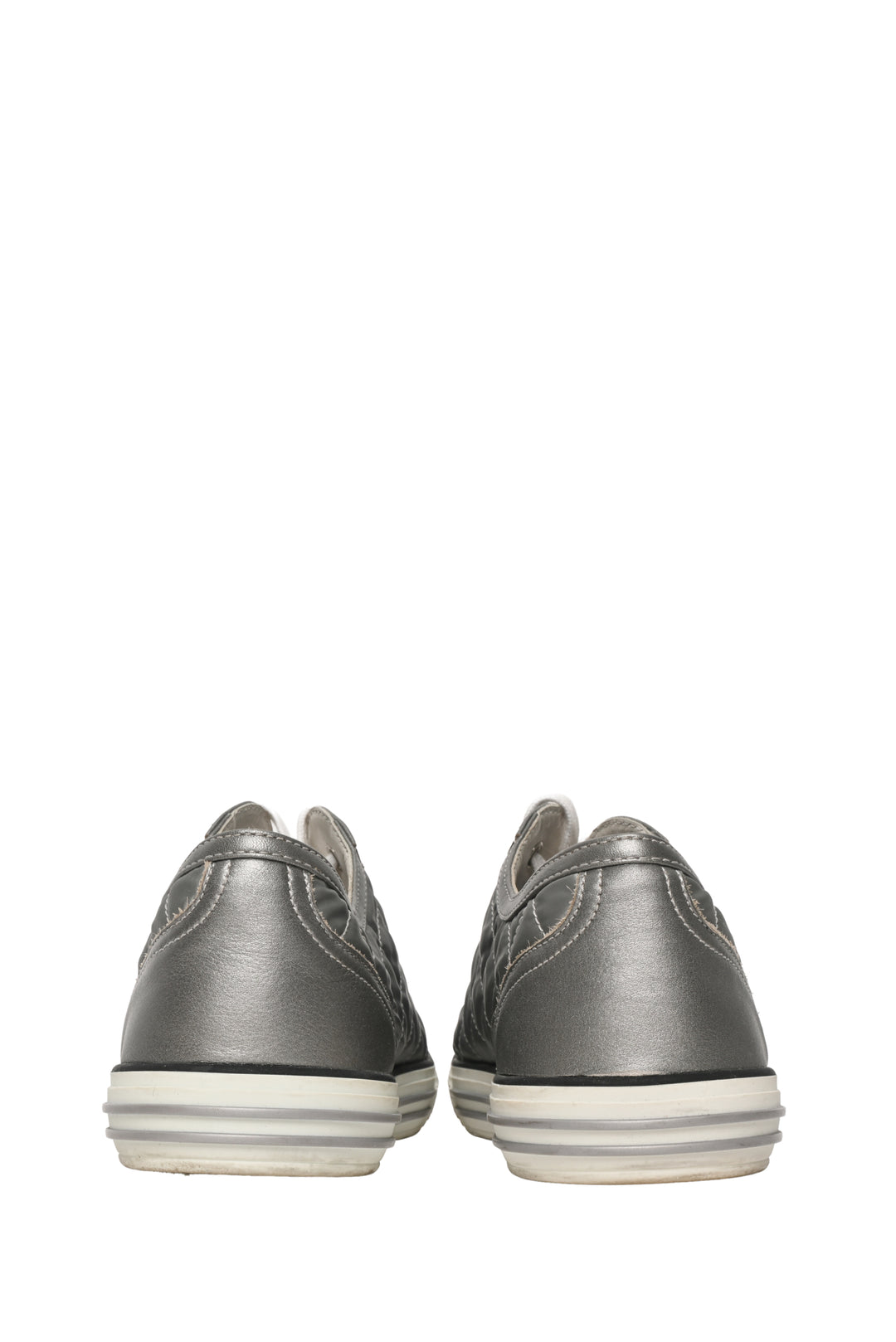 Chanel Size 39 Metallic Leather & Nylon Quilted CC Low Top Sneaker
