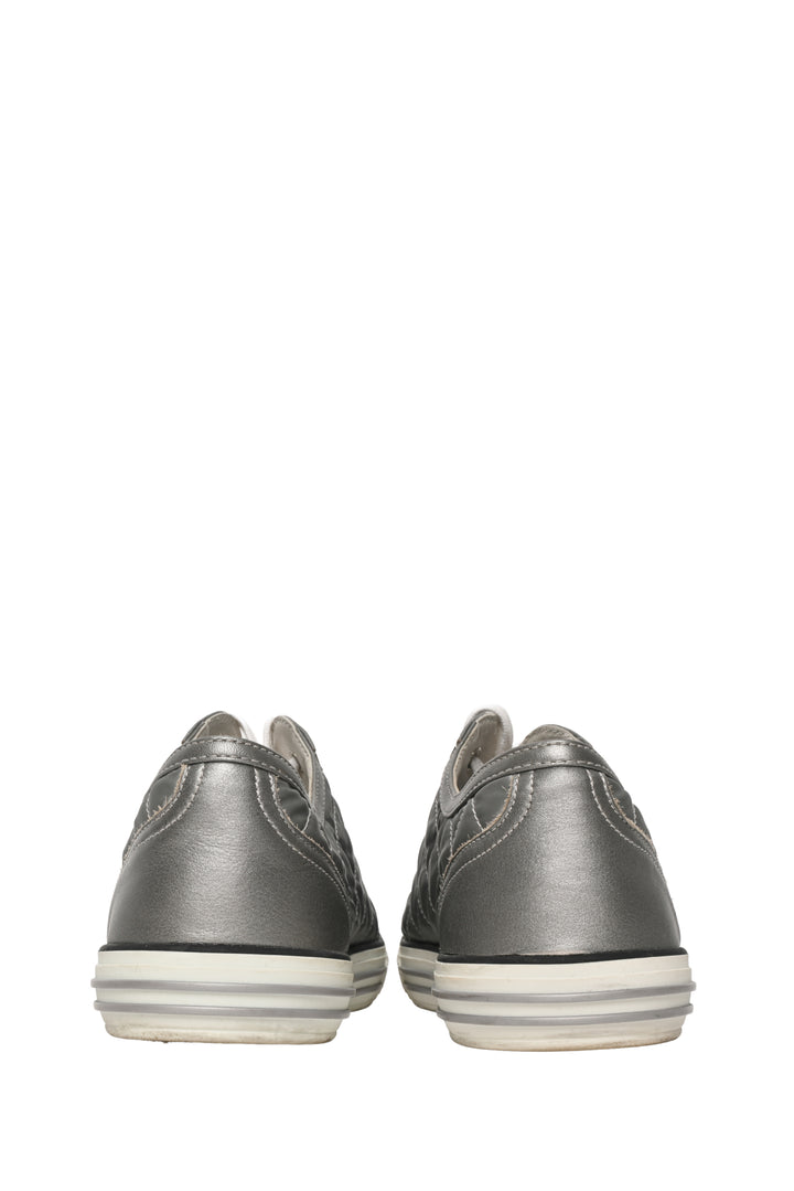 Chanel Size 39 Metallic Leather & Nylon Quilted CC Low Top Sneaker