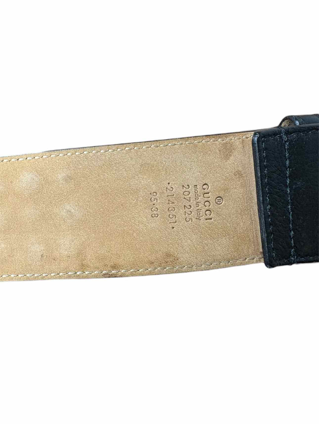 Gucci Size 38 Studded Leather Belt