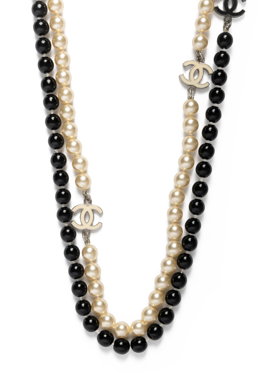 Chanel 2005 Enamel CC Two-tone Beaded Necklace