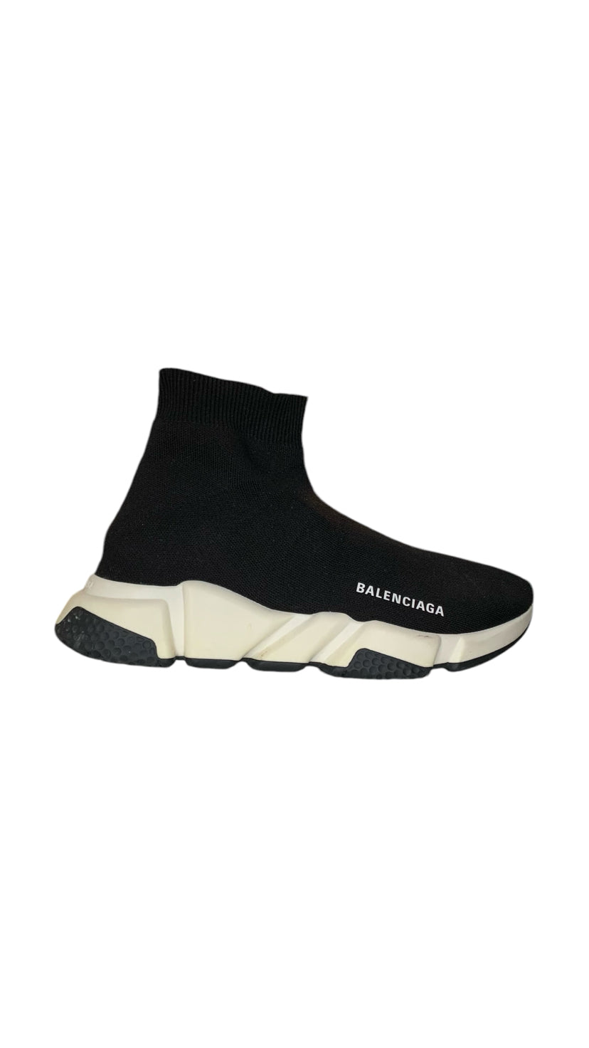 Balenciaga Size 40 Sneaker