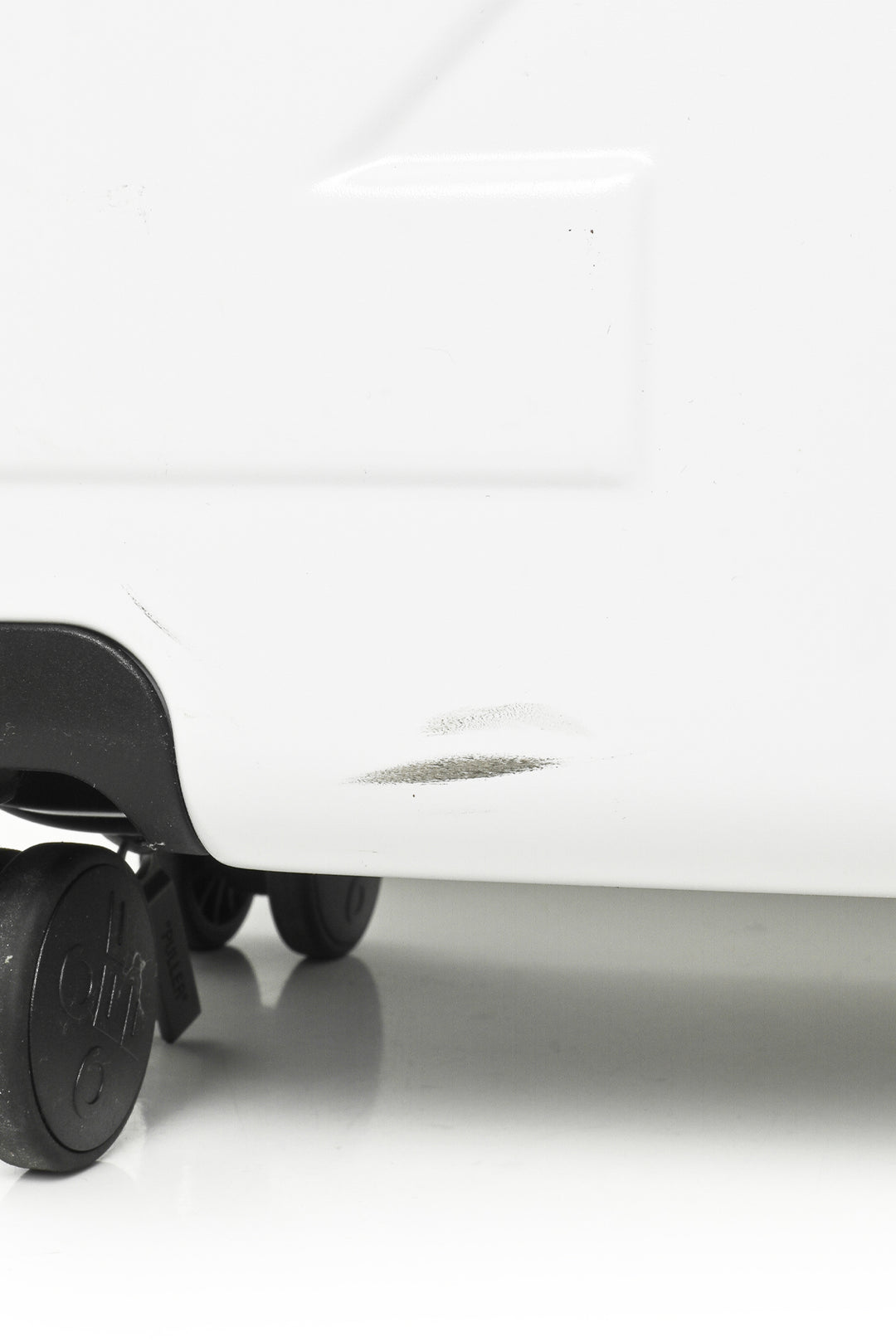 Off White Arrow Trolley Suitcase