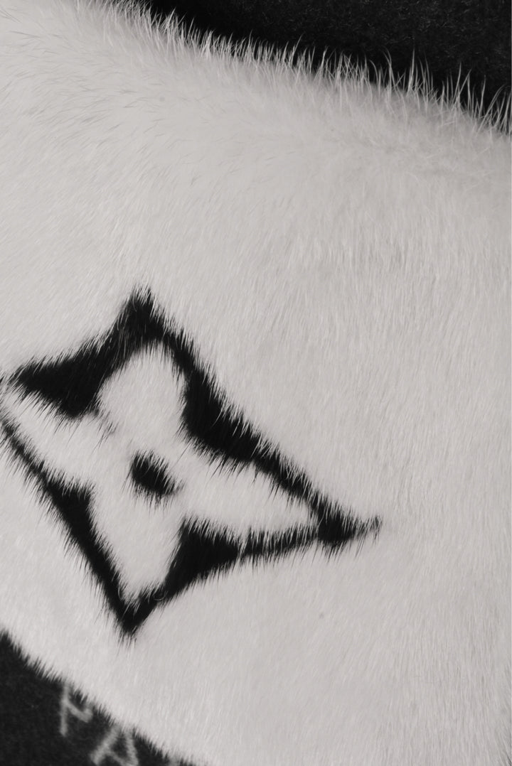 Louis Vuitton Cold Reykjavik Scarf